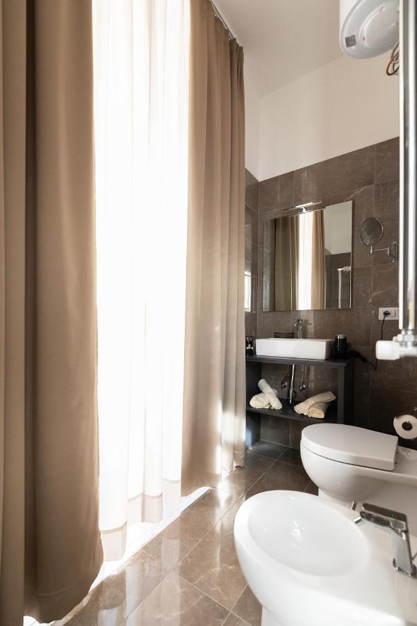 נאפולי Fj Bianco Guest House מראה חיצוני תמונה