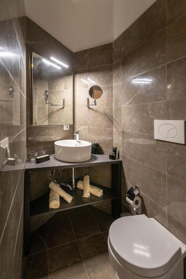 נאפולי Fj Bianco Guest House מראה חיצוני תמונה